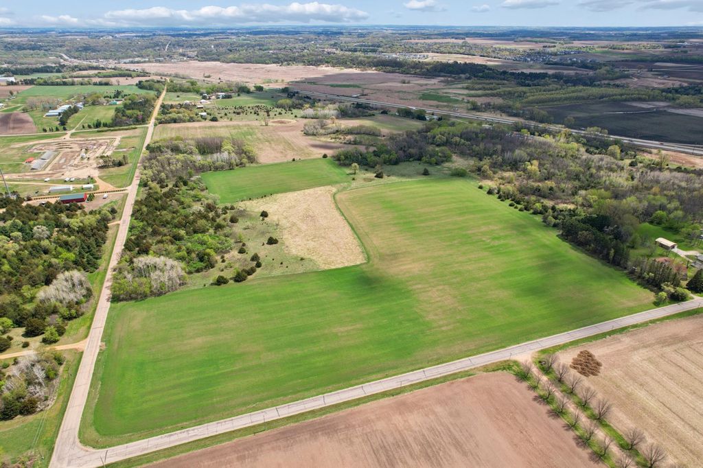 PART NW1/4 of SW1/4 ACRES located in Section 23, Jordan, MN 55352 — photo 3