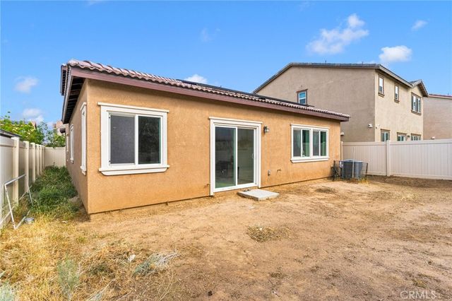 10760 Morgan Court, Hesperia, CA 92345