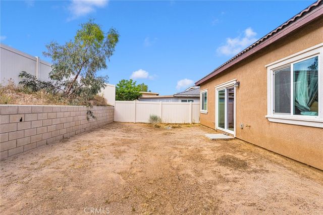 10760 Morgan Court, Hesperia, CA 92345