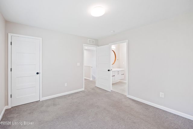 7703 Cottage Cove Way, Louisville, KY 40214
