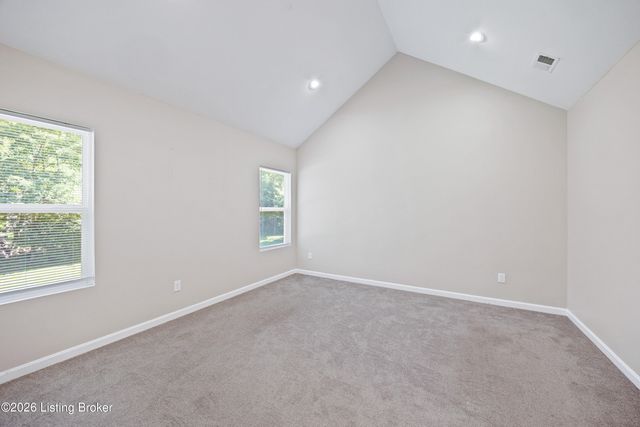 7703 Cottage Cove Way, Louisville, KY 40214
