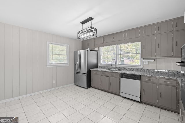 206 Evenview Circle, Jonesboro, GA 30236