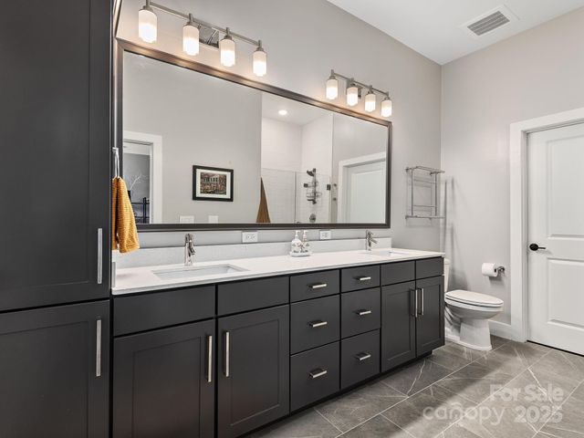 55 S Market Street 413, Asheville, NC 28801