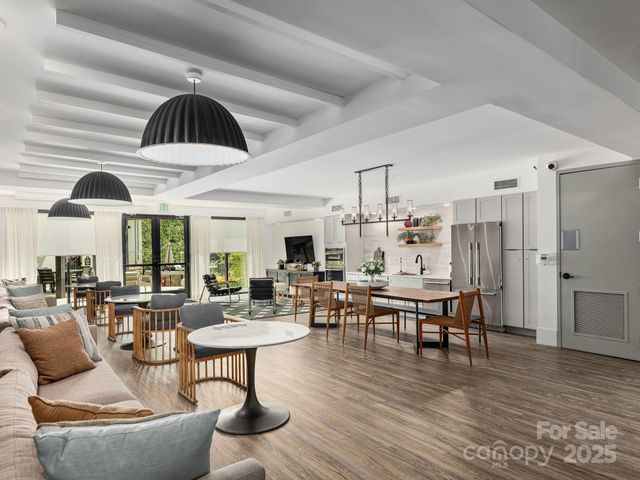 55 S Market Street 413, Asheville, NC 28801