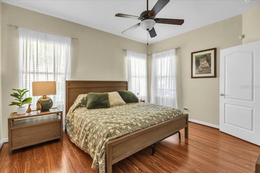 Image 13 of property listing at 11523 PIEDMONT PARK CROSSING, Bradenton, FL 34211
