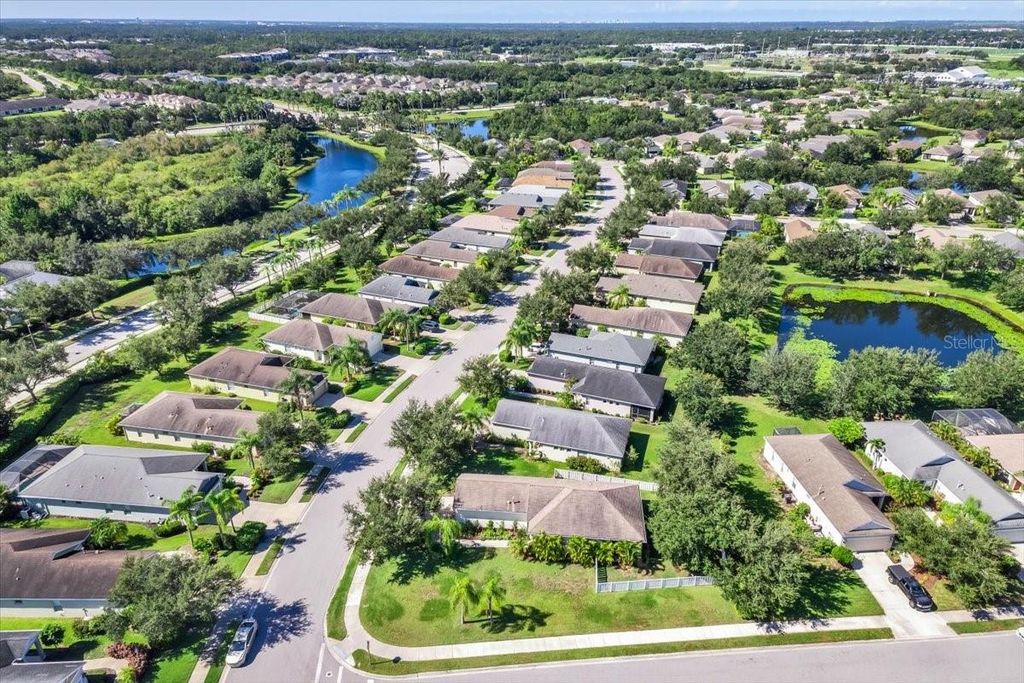 Image 30 of property listing at 11523 PIEDMONT PARK CROSSING, Bradenton, FL 34211