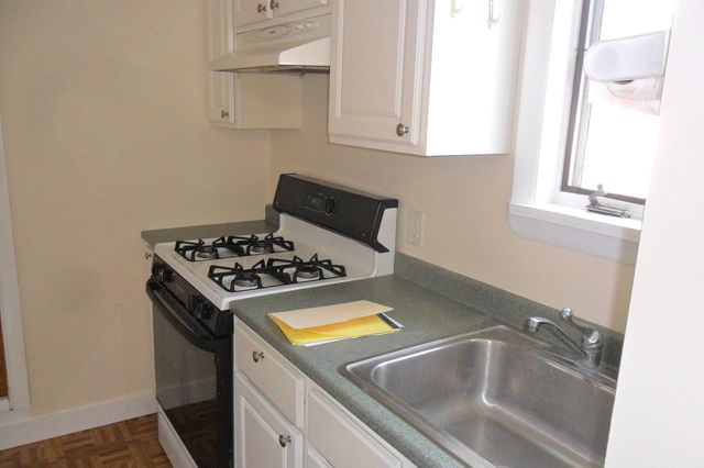 28 Spring Street 3, Natick, MA 01760