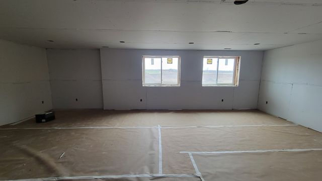 8125 Buckley Street, Johnston, IA 50131