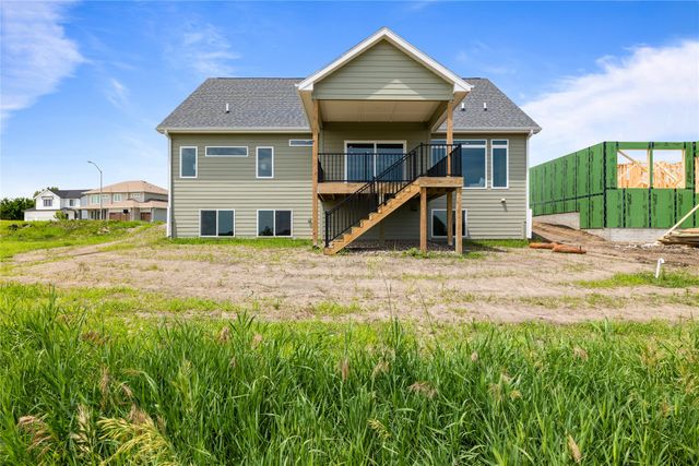 8125 Buckley Street, Johnston, IA 50131