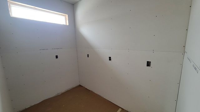 8125 Buckley Street, Johnston, IA 50131