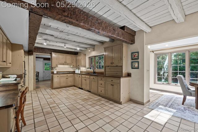 18234 Arselot Drive, Northville Township, MI 48168