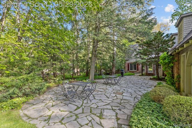 18234 Arselot Drive, Northville Township, MI 48168
