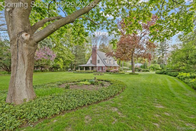 18234 Arselot Drive, Northville Township, MI 48168