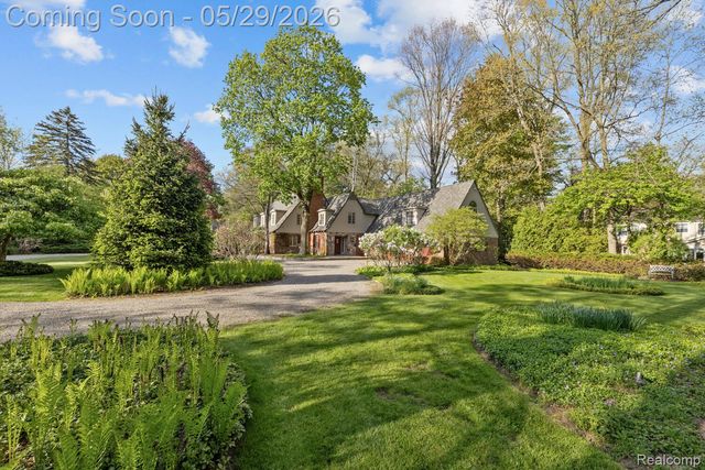 18234 Arselot Drive, Northville Township, MI 48168