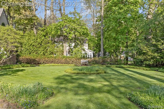 18234 Arselot Drive, Northville Township, MI 48168