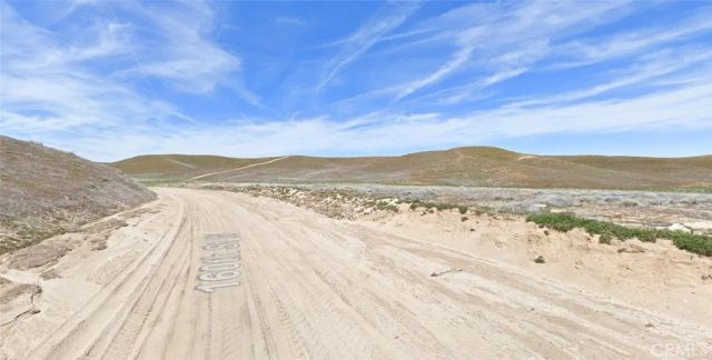 15000 San Francisquito, Fairmont, CA 93536