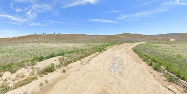 15000 San Francisquito, Fairmont, CA 93536