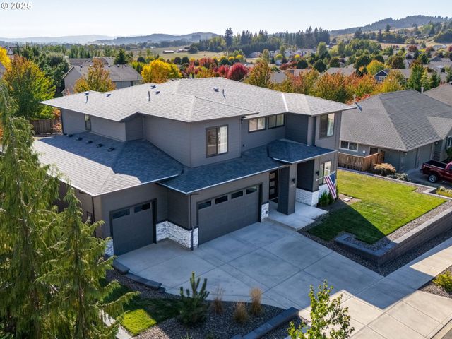 2650 Nw MT ASHLAND Dr, Mc Minnville, OR 97128