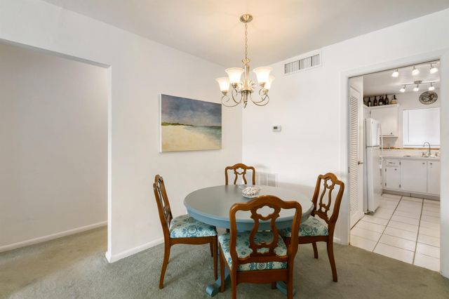 4 Garden Street 204n, Tequesta, FL 33469