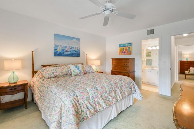 4 Garden Street 204n, Tequesta, FL 33469