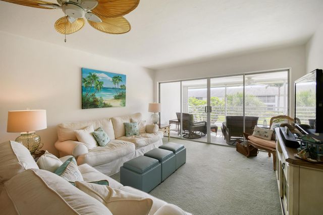 4 Garden Street 204n, Tequesta, FL 33469