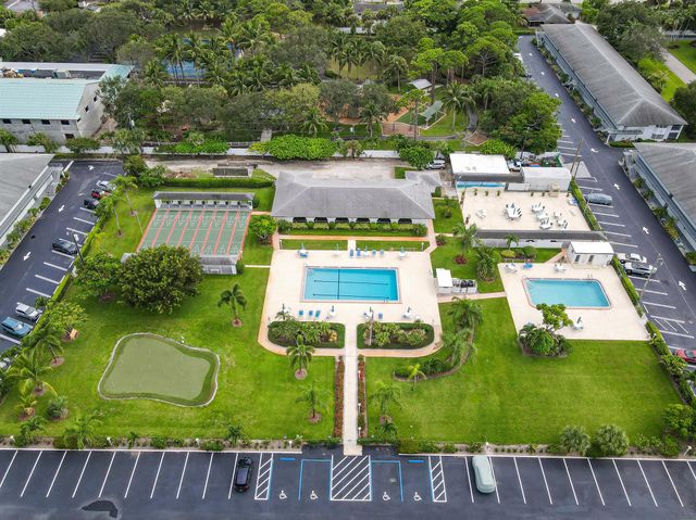 4 Garden Street 204n, Tequesta, FL 33469