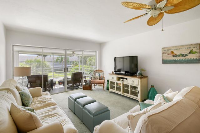 4 Garden Street 204n, Tequesta, FL 33469