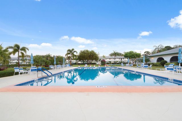 4 Garden Street 204n, Tequesta, FL 33469