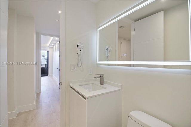 151 Crandon Blvd 540, Key Biscayne, FL 33149