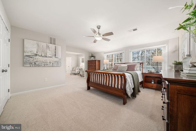 2613 LEMONTREE LN, Vienna, VA 22181