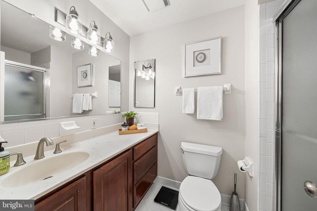 2613 LEMONTREE LN, Vienna, VA 22181