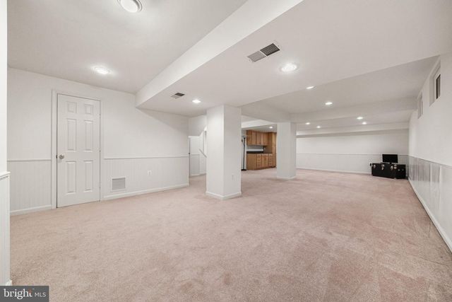 2613 LEMONTREE LN, Vienna, VA 22181