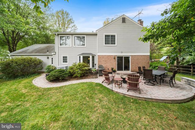 2613 LEMONTREE LN, Vienna, VA 22181
