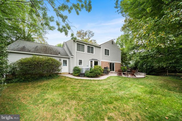 2613 LEMONTREE LN, Vienna, VA 22181