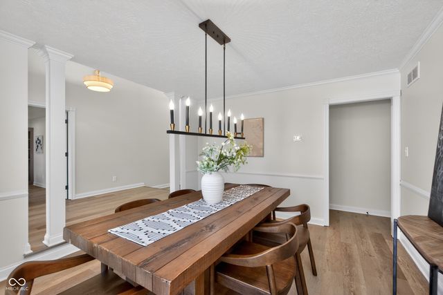 6079 Timberbend Drive, Avon, IN 46123