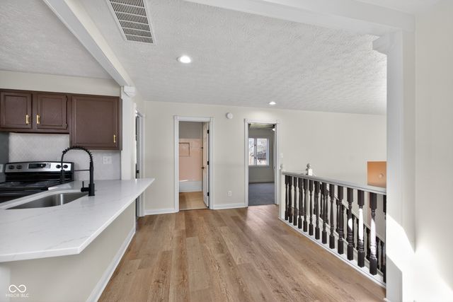 6079 Timberbend Drive, Avon, IN 46123