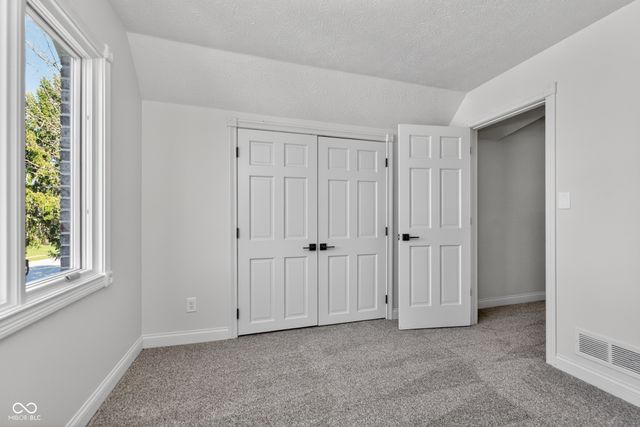 6079 Timberbend Drive, Avon, IN 46123