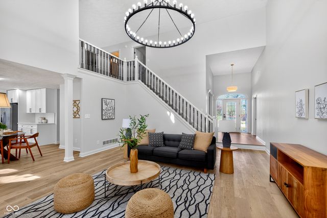 6079 Timberbend Drive, Avon, IN 46123