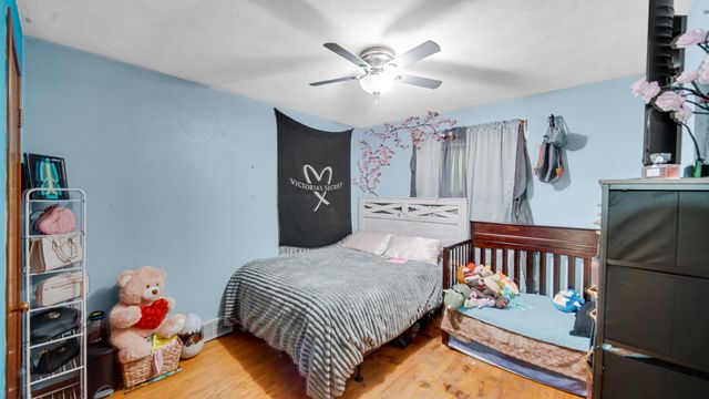 3813 Henry Avenue, Hammond, IN 46327