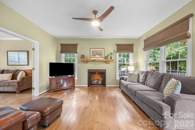 200 Windsor Forest Circle, Fletcher, NC 28732