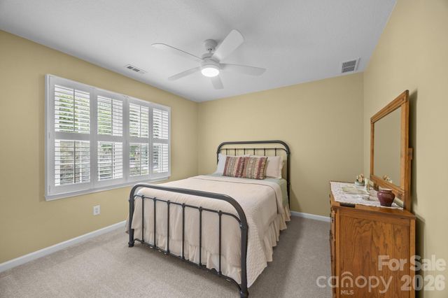 200 Windsor Forest Circle, Fletcher, NC 28732