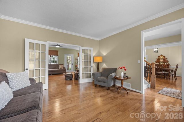 200 Windsor Forest Circle, Fletcher, NC 28732