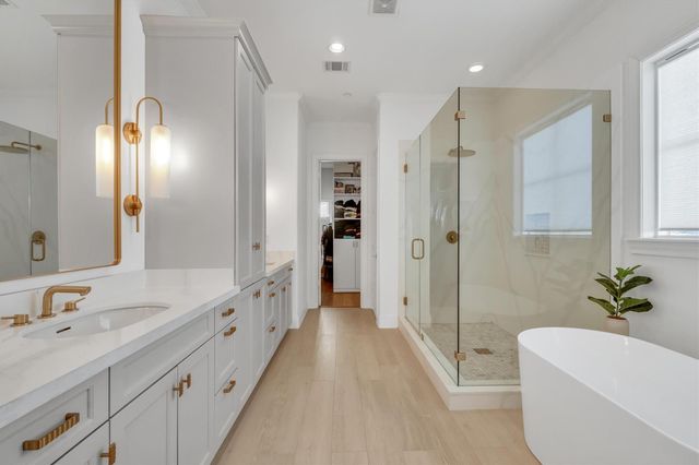 1216 Mosaico Lane, Houston, TX 77055