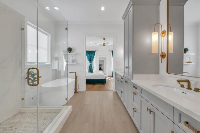 1216 Mosaico Lane, Houston, TX 77055