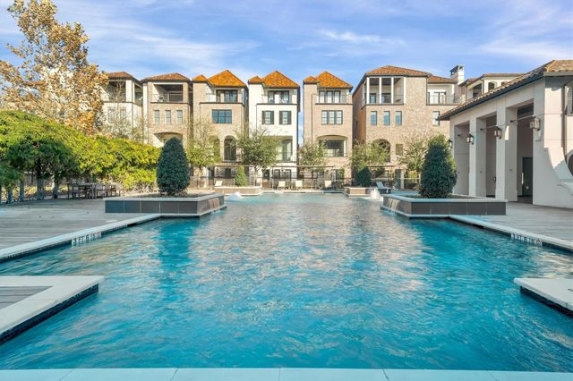 1216 Mosaico Lane, Houston, TX 77055