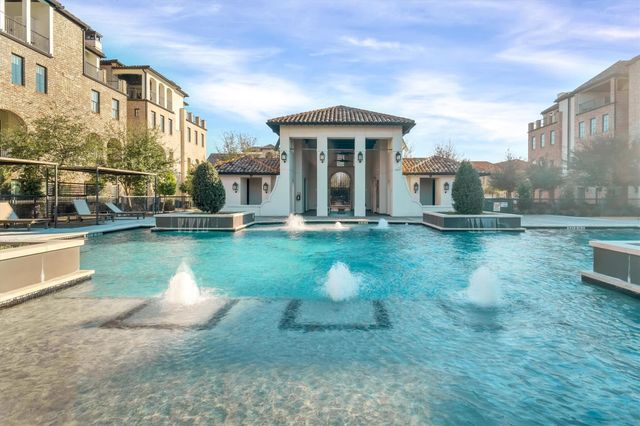 1216 Mosaico Lane, Houston, TX 77055