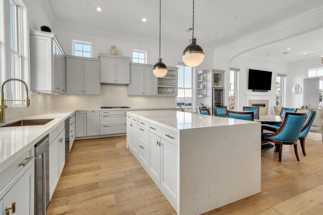 1216 Mosaico Lane, Houston, TX 77055