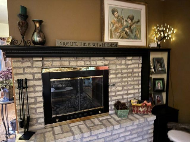 190 Debbie DRIVE, Waukesha, WI 53189