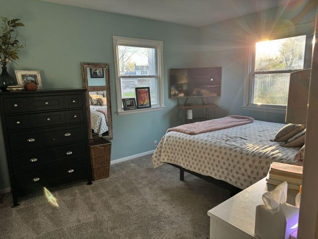 190 Debbie DRIVE, Waukesha, WI 53189