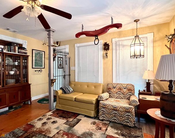 113 Ber Weg, Helen, GA 30545